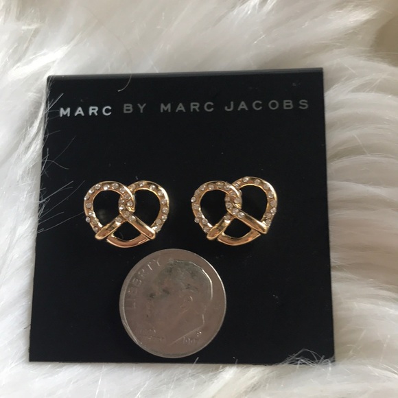 Marc Jacobs pretzel 🥨 earrings!!! - Picture 5 of 5
